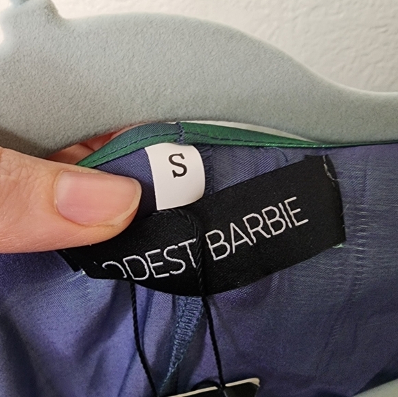 Modest Barbie Blue Green BELLÀ Cover S NWT - Picture 4 of 5